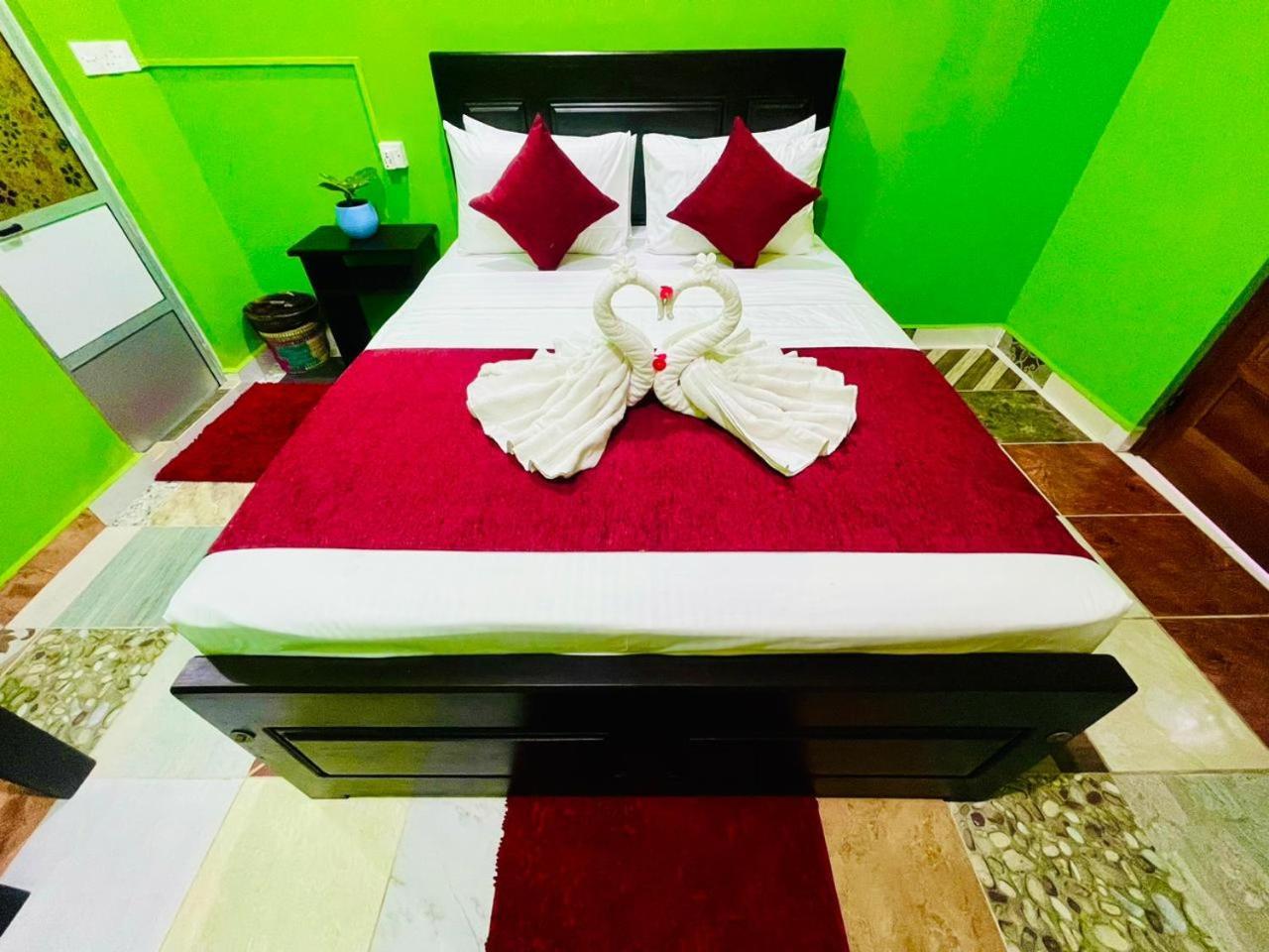 Hema Holiday Villa Trikunamalaja Zewnętrze zdjęcie