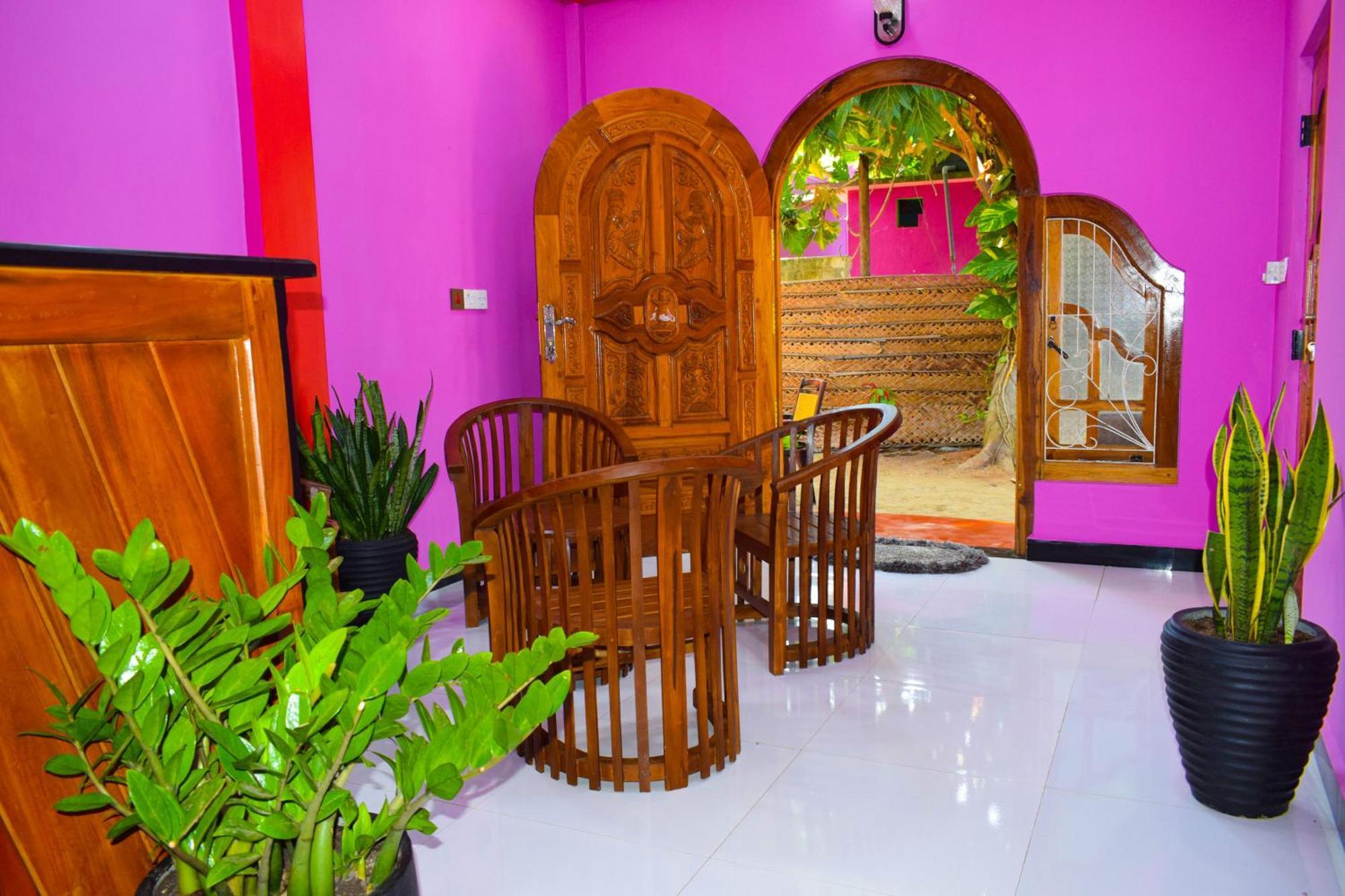 Hema Holiday Villa Trikunamalaja Zewnętrze zdjęcie