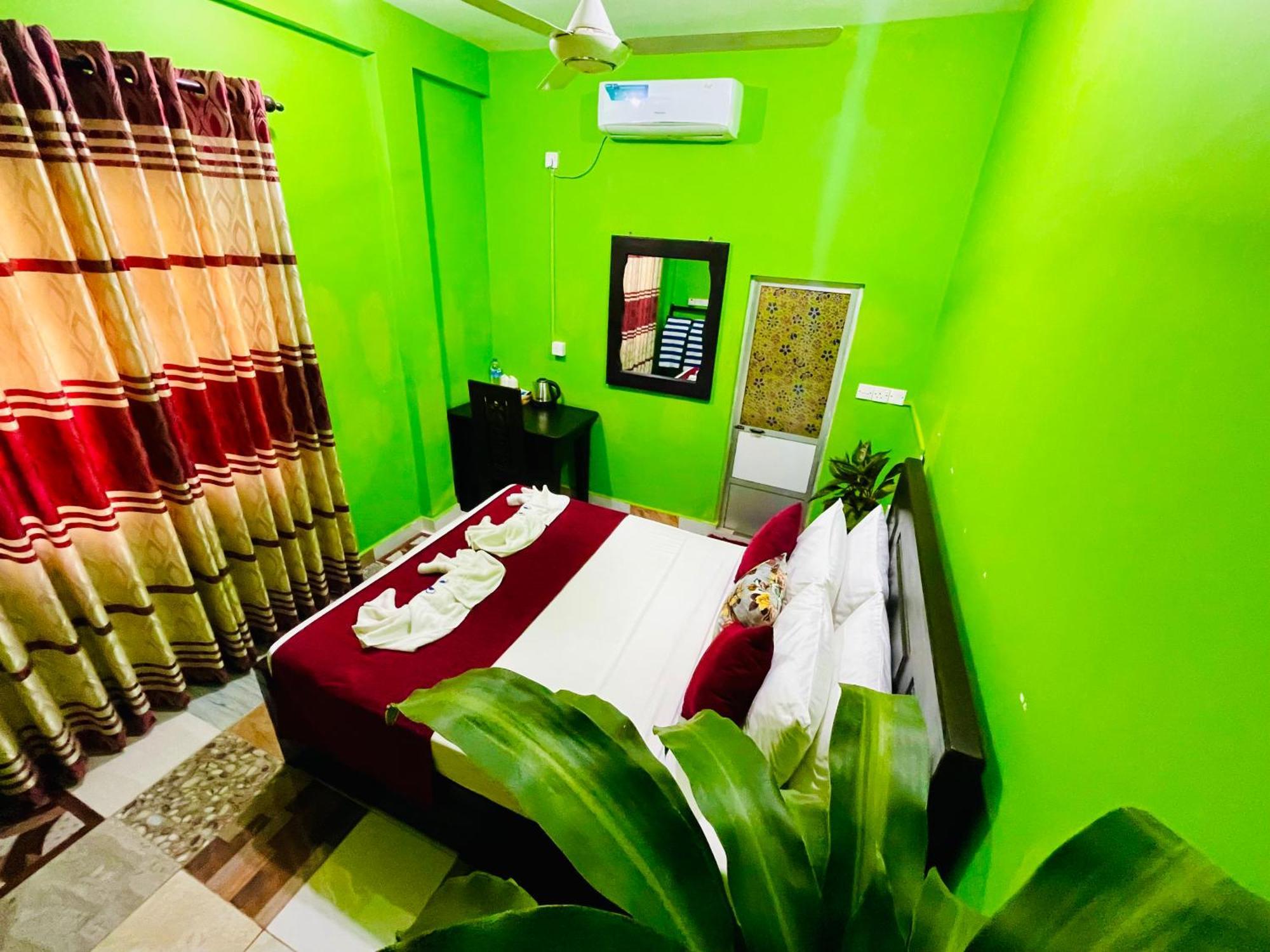 Hema Holiday Villa Trikunamalaja Zewnętrze zdjęcie
